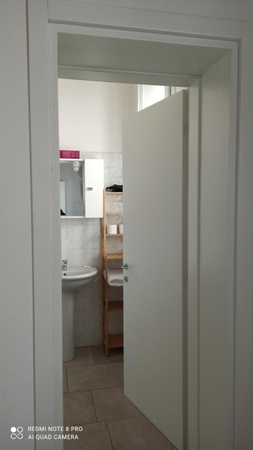 Porta Merlonia House ฟอร์ลี ภายนอก รูปภาพ